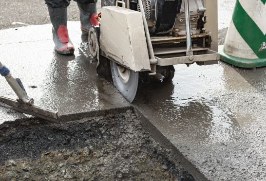 道路カッター切断工事